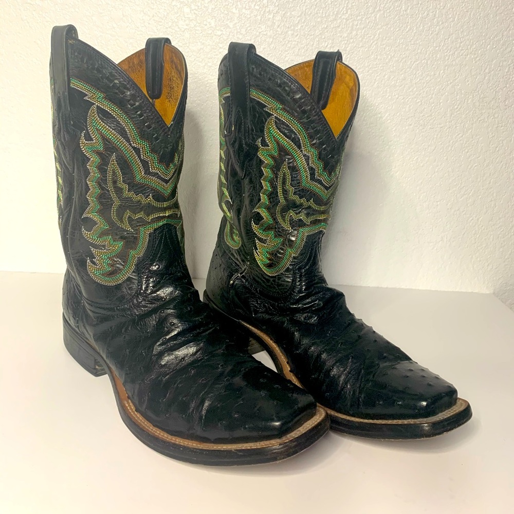 Resistol Ranch Ostrich